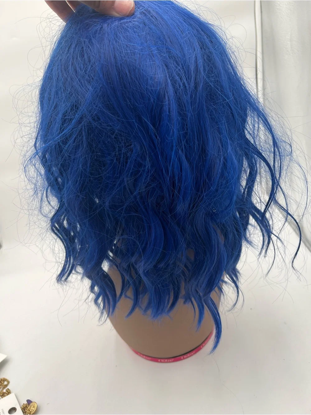 NWOT Blue Wavy Synthetic Wig with Bangs Women's Short Cosplay Costume Wig